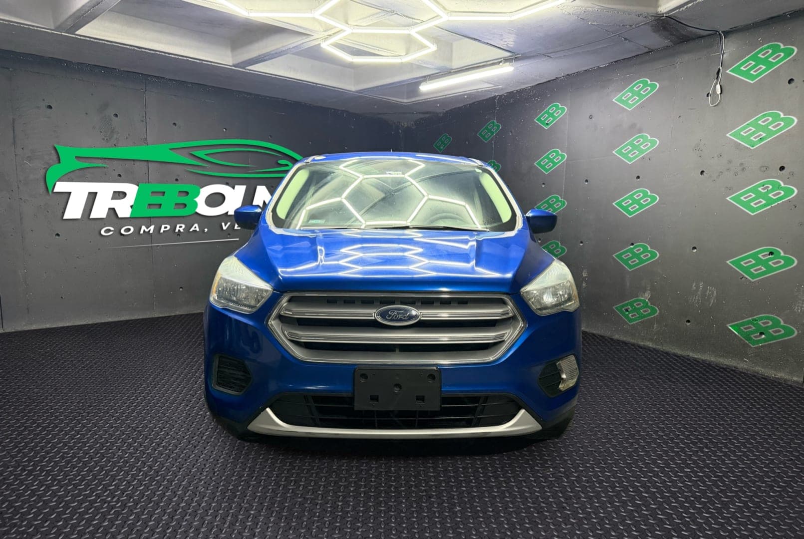 Ford Escape - Imagen 1
